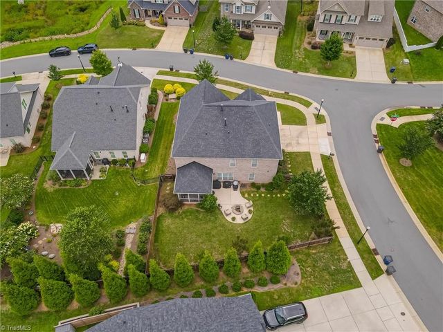 528 Amos Garden Drive, Winston-salem, NC 27104