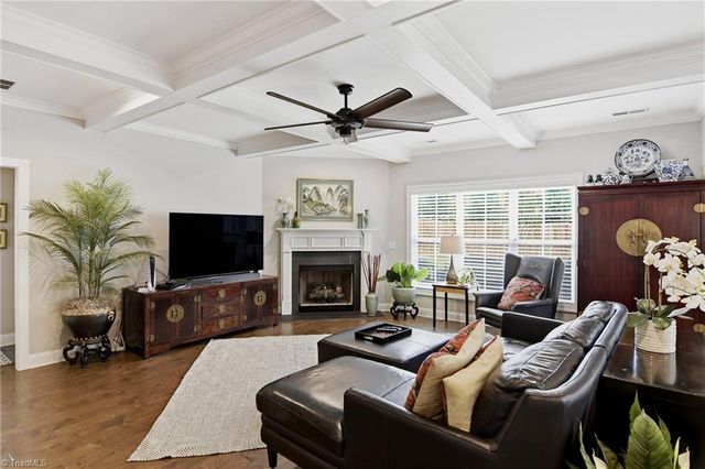 528 Amos Garden Drive, Winston-salem, NC 27104