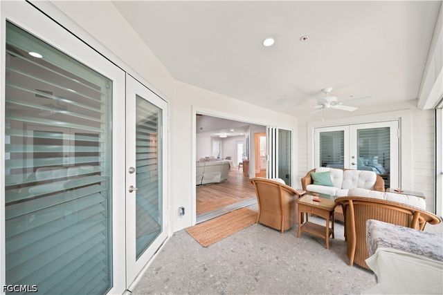 248 4th AVE S D201, Naples, FL 34102