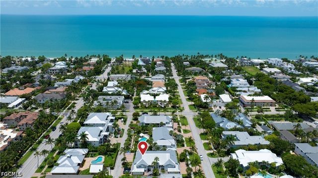 248 4th AVE S D201, Naples, FL 34102