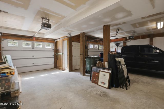 1207 Upper Reach Drive, Wilmington, NC 28409