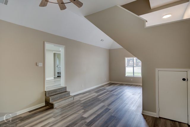 223 W Mckinley Avenue, Haughton, LA 71037