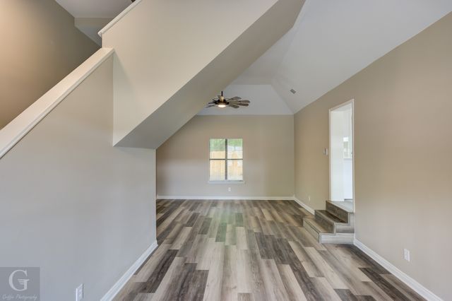 223 W Mckinley Avenue, Haughton, LA 71037