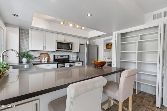 3958 N GRANITE REEF Road, Scottsdale, AZ 85251