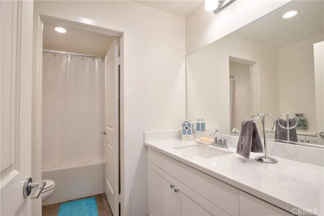 41987 Isadora 1404, Murrieta, CA 92562