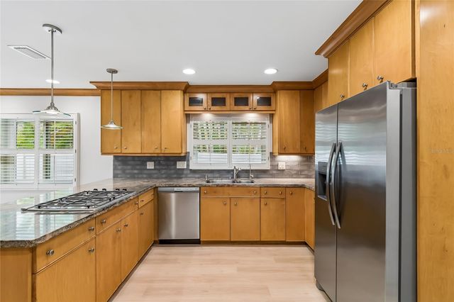 99 LADOGA AVENUE, Tampa, FL 33606