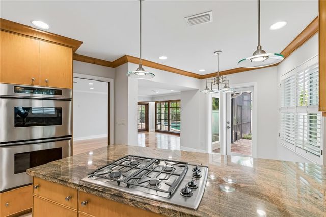 99 LADOGA AVENUE, Tampa, FL 33606