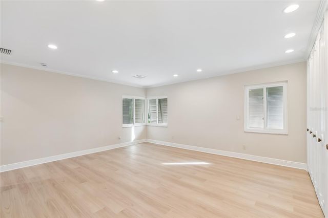 99 LADOGA AVENUE, Tampa, FL 33606