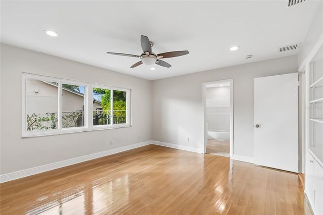 99 LADOGA AVENUE, Tampa, FL 33606