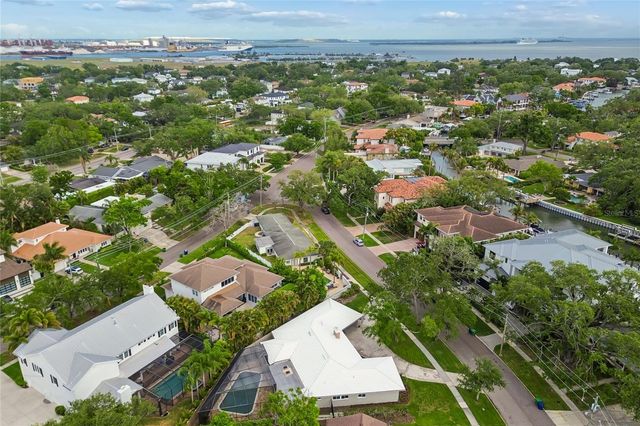 99 LADOGA AVENUE, Tampa, FL 33606