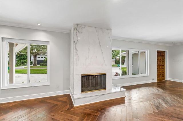 99 LADOGA AVENUE, Tampa, FL 33606