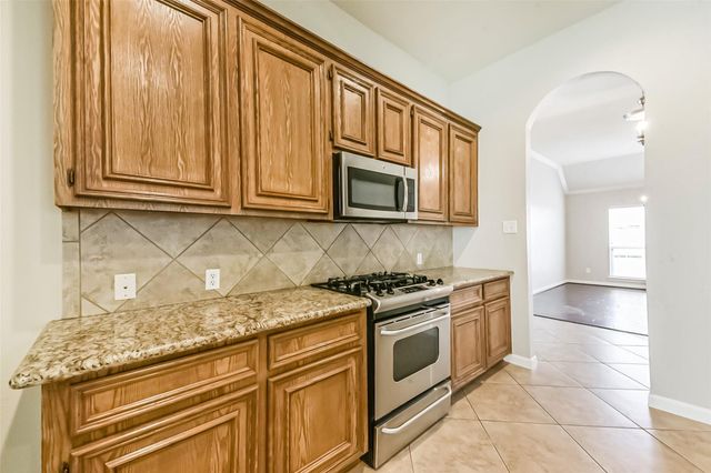 15910 Chart House Court, Houston, TX 77044