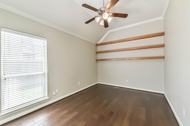 15910 Chart House Court, Houston, TX 77044