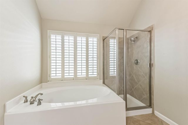 15910 Chart House Court, Houston, TX 77044