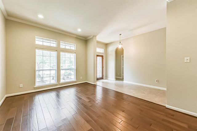 15910 Chart House Court, Houston, TX 77044