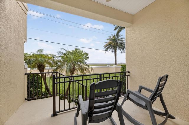 6408 MAYRA SHORES LANE, Apollo Beach, FL 33572