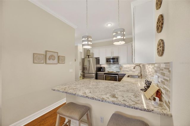 6408 MAYRA SHORES LANE, Apollo Beach, FL 33572