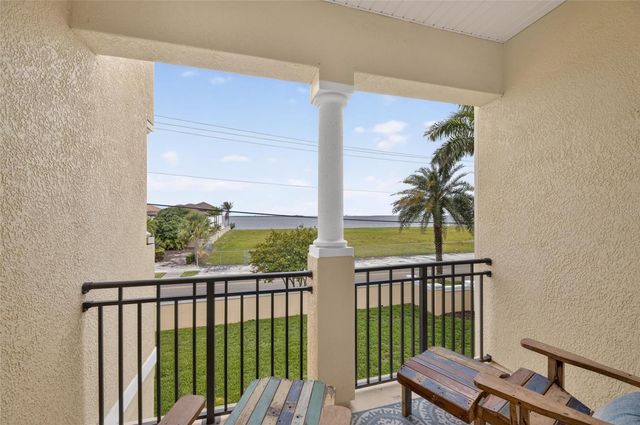 6408 MAYRA SHORES LANE, Apollo Beach, FL 33572
