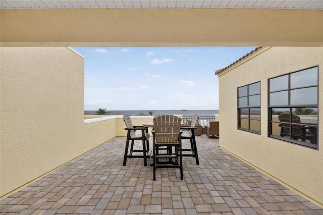 6408 MAYRA SHORES LANE, Apollo Beach, FL 33572