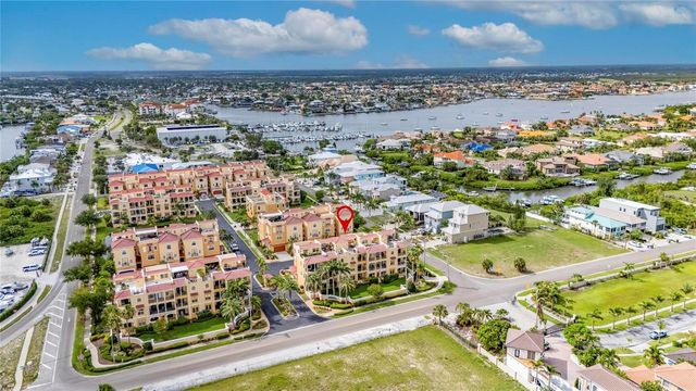 6408 MAYRA SHORES LANE, Apollo Beach, FL 33572