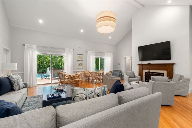 214 Allandale Road D, Boston, MA 02467