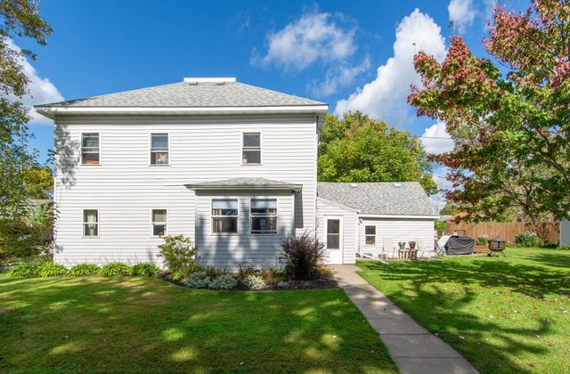 402 2nd Avenue NE, Brainerd, MN 56401