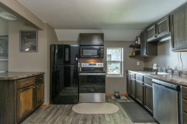 402 2nd Avenue NE, Brainerd, MN 56401