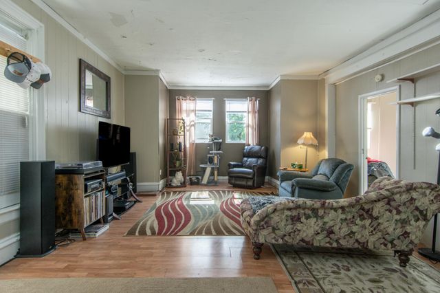 402 2nd Avenue NE, Brainerd, MN 56401