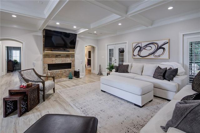 2516 Ballantrae Circle, Cumming, GA 30041