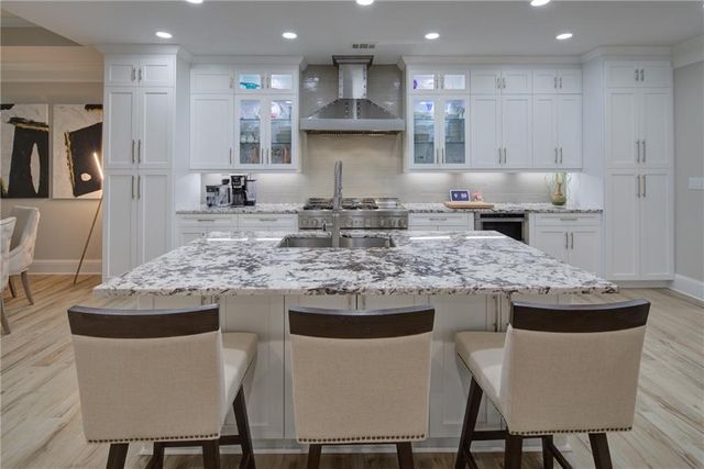 2516 Ballantrae Circle, Cumming, GA 30041