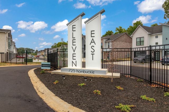 725 Hornbuckle Rd, Clarksville, TN 37043