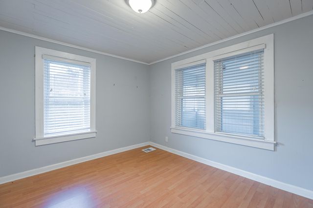 11724 Old Back Valley Road, Soddy Daisy, TN 37379