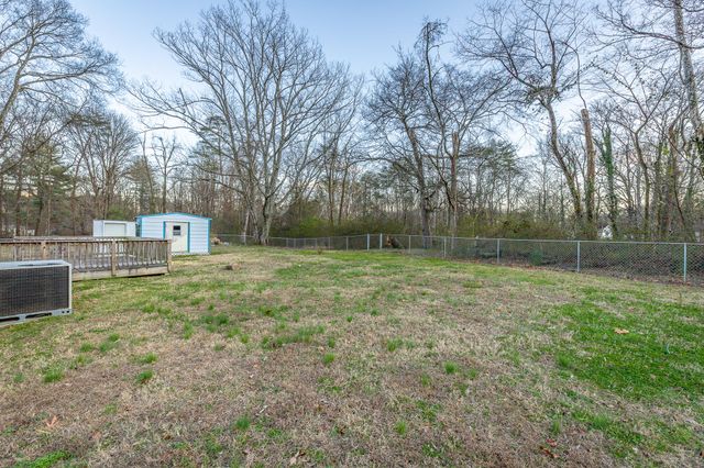 11724 Old Back Valley Road, Soddy Daisy, TN 37379