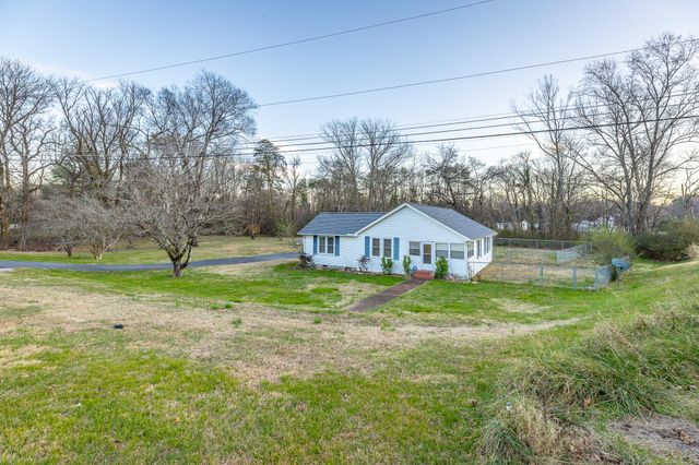 11724 Old Back Valley Road, Soddy Daisy, TN 37379