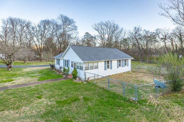 11724 Old Back Valley Road, Soddy Daisy, TN 37379