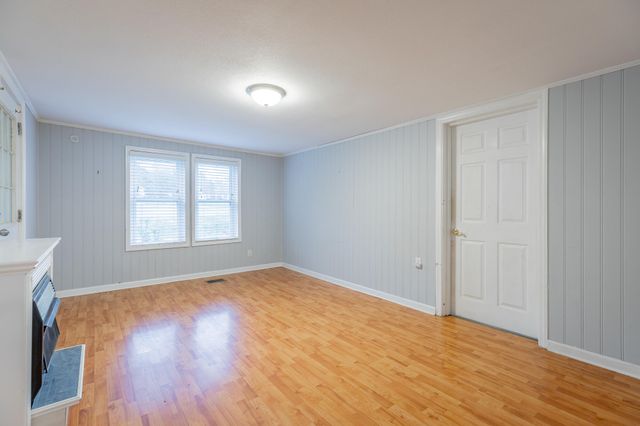 11724 Old Back Valley Road, Soddy Daisy, TN 37379