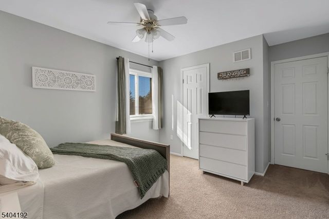 85 Sycamore Ct Ondo, Bernards Twp., NJ 07920