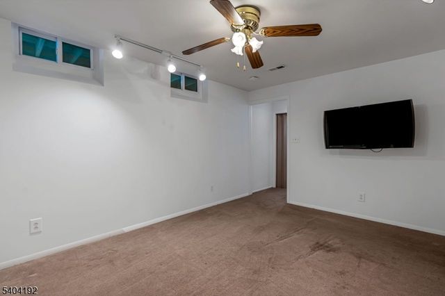 85 Sycamore Ct Ondo, Bernards Twp., NJ 07920