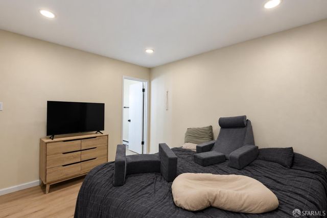101 Piccadilly Place F, San Bruno, CA 94066