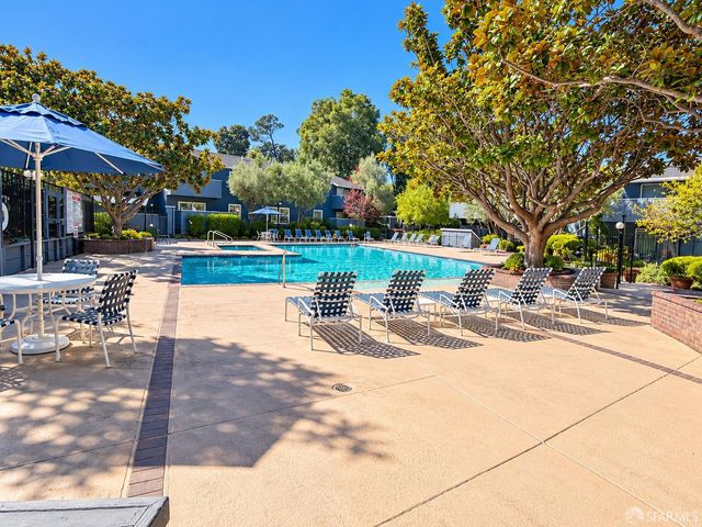 101 Piccadilly Place F, San Bruno, CA 94066