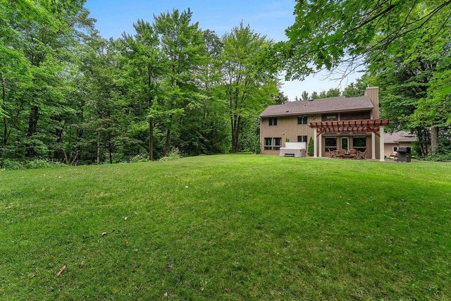 4430 COUNTRY AIRE COURT, Hobart, WI 54155