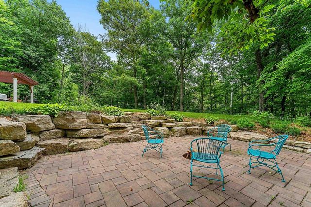 4430 COUNTRY AIRE COURT, Hobart, WI 54155