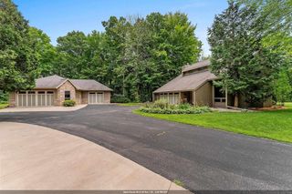 4430 COUNTRY AIRE COURT, Hobart, WI 54155
