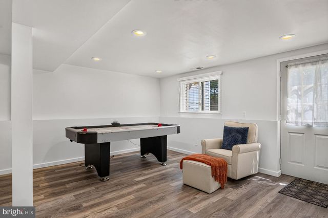 320 THURMAN AVE, West Berlin, NJ 08091