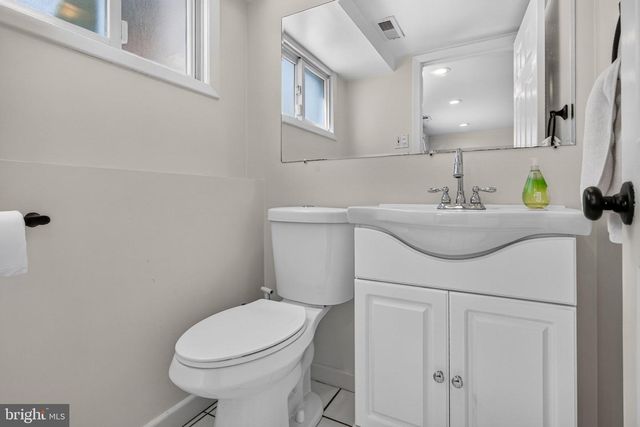 320 THURMAN AVE, West Berlin, NJ 08091