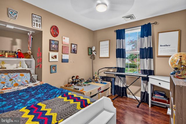 320 THURMAN AVE, West Berlin, NJ 08091