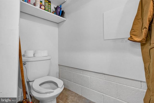 320 THURMAN AVE, West Berlin, NJ 08091