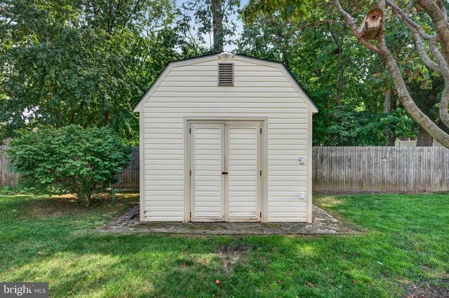320 THURMAN AVE, West Berlin, NJ 08091