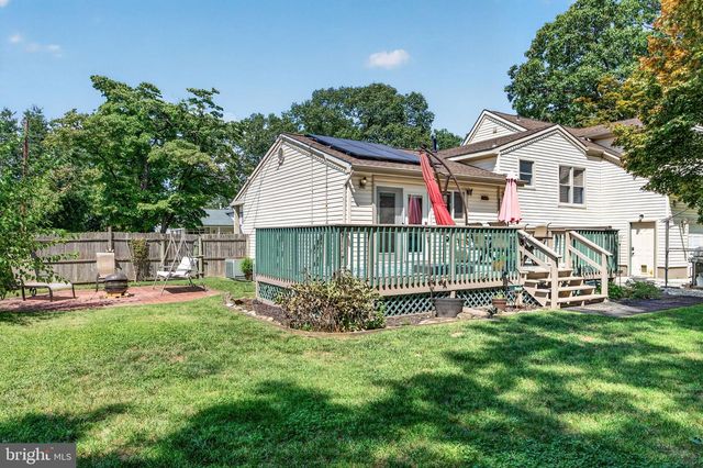 320 THURMAN AVE, West Berlin, NJ 08091