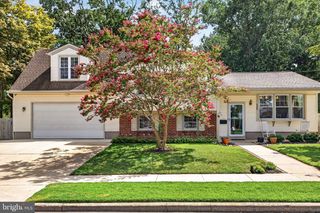 320 THURMAN AVE, West Berlin, NJ 08091